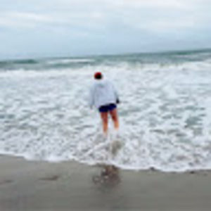 Meet your Posher, Carly